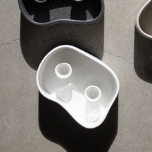 Laden Sie das Bild in den Galerie-Viewer, DBKD Fill me up Small - shiny white