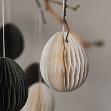 Laden Sie das Bild in den Galerie-Viewer, DBKD Eier Papier Anhänger