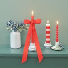 Laden Sie das Bild in den Galerie-Viewer, RICO DESIGN Porzellan Kerzenhalter Altweiß