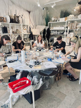 Laden Sie das Bild in den Galerie-Viewer, WORKSHOP Strukturpaste Leinwand WUNSCHTERMIN