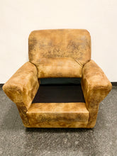 Laden Sie das Bild in den Galerie-Viewer, Sessel mit bezogenem Teddy-Stoff