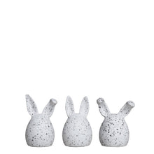 Laden Sie das Bild in den Galerie-Viewer, DBKD Keramik Hasen 3-teilig weiß/schwarz