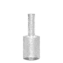 Laden Sie das Bild in den Galerie-Viewer, DBKD Airy Vase large