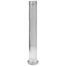 Laden Sie das Bild in den Galerie-Viewer, DBKD Tall Vase large - clear