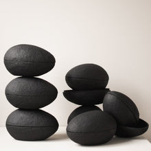 Laden Sie das Bild in den Galerie-Viewer, DBKD Ei Pappmache Schale