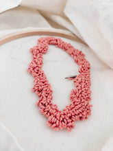 Laden Sie das Bild in den Galerie-Viewer, WORKSHOP Punch Needle WUNSCHTERMIN