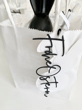 Laden Sie das Bild in den Galerie-Viewer, Geschenktüte "Frohe Ostern"