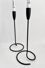 Laden Sie das Bild in den Galerie-Viewer, Kerzenständer