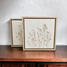 Laden Sie das Bild in den Galerie-Viewer, Trockenblumen Leinwand