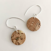 Laden Sie das Bild in den Galerie-Viewer, WORKSHOP Korkschmuck mit SWAROVSKI WUNSCHTERMIN