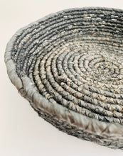 Laden Sie das Bild in den Galerie-Viewer, Korb Seegras