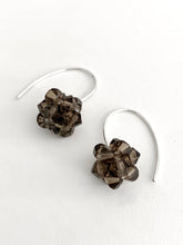 Laden Sie das Bild in den Galerie-Viewer, Ohrhänger SWAROVSKI Kugel