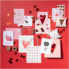 Laden Sie das Bild in den Galerie-Viewer, RICO DESIGN Paper Poetry Geschenkschachteln IT MUST BE LOVE Herzen
